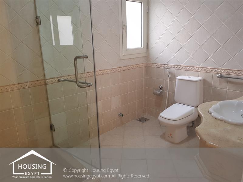 West Golf - 5th Settlement