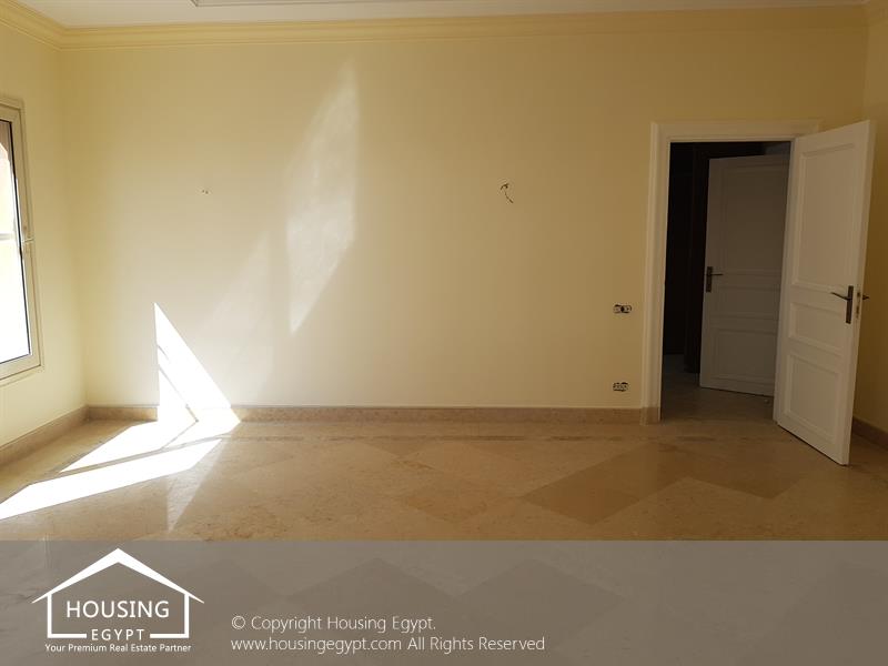 West Golf - 5th Settlement