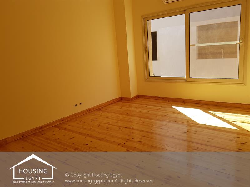 West Golf - 5th Settlement