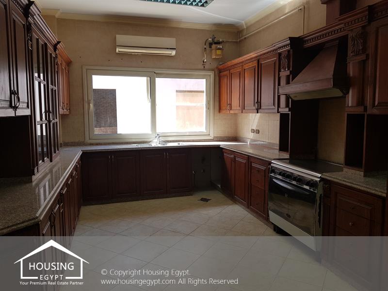 West Golf - 5th Settlement