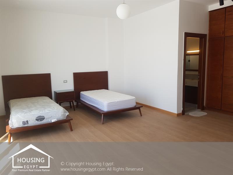 West Golf - 5th Settlement