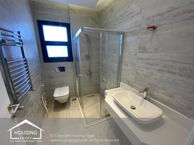 West Golf - 5th Settlement