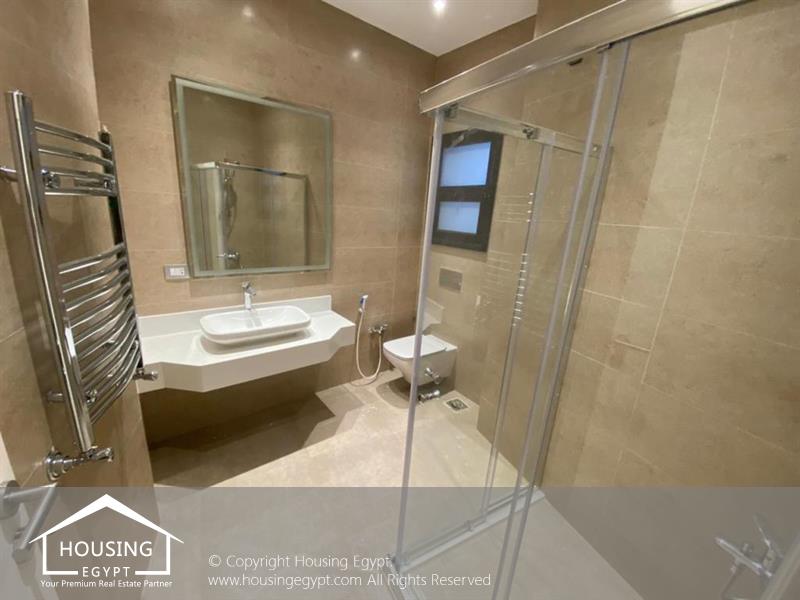 West Golf - 5th Settlement